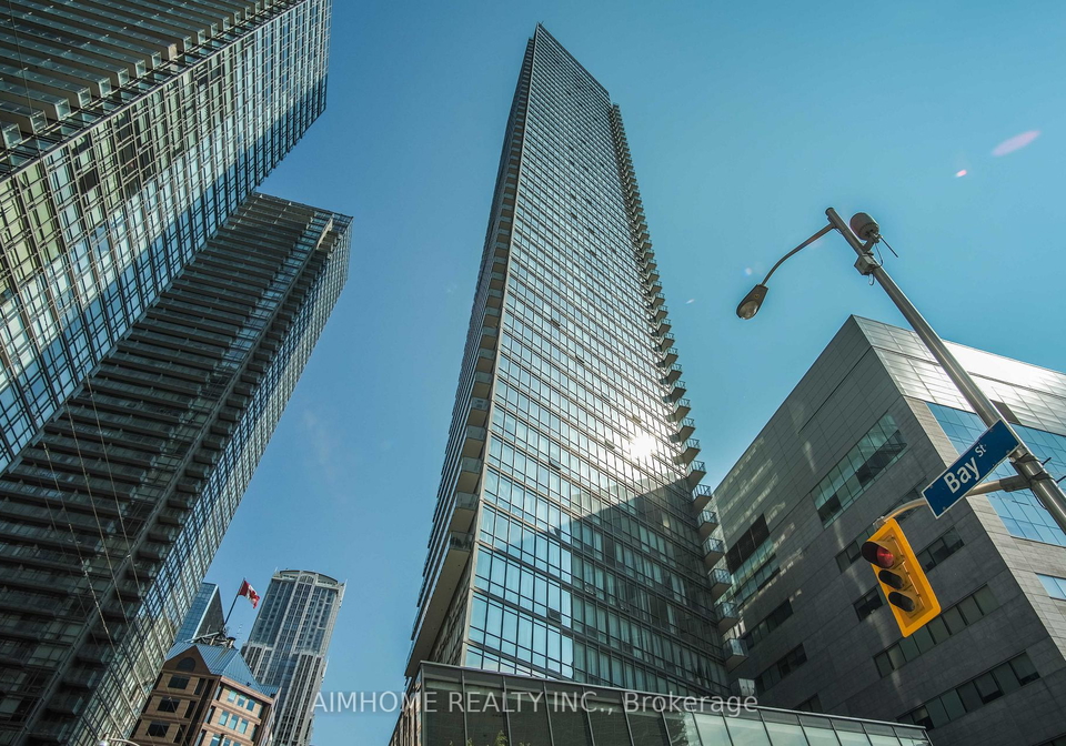 832-bay-street-toronto-ontario-c13075000