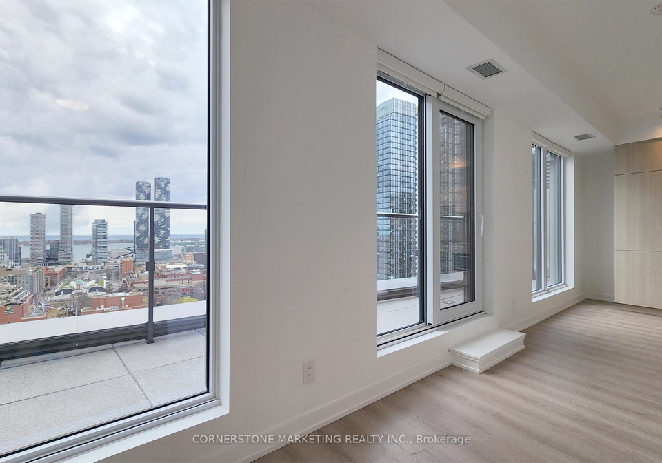 100-queen-street-e-toronto-ontario-c13075044