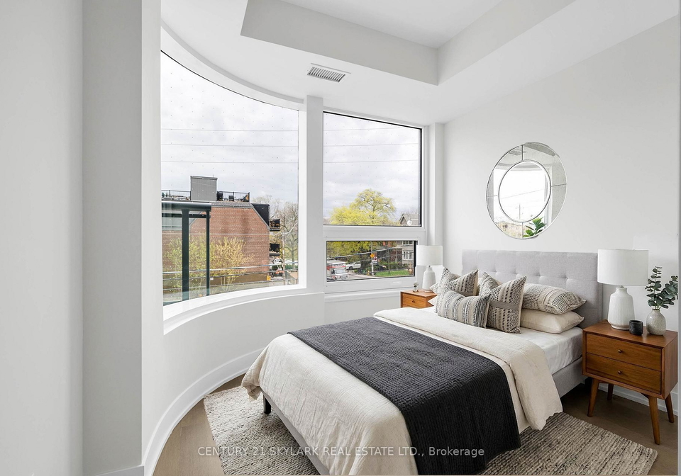 322-dupont-street-toronto-ontario-c13075188