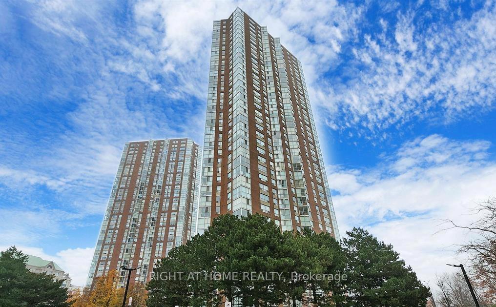 5-concorde-place-north-york-ontario-c13075478