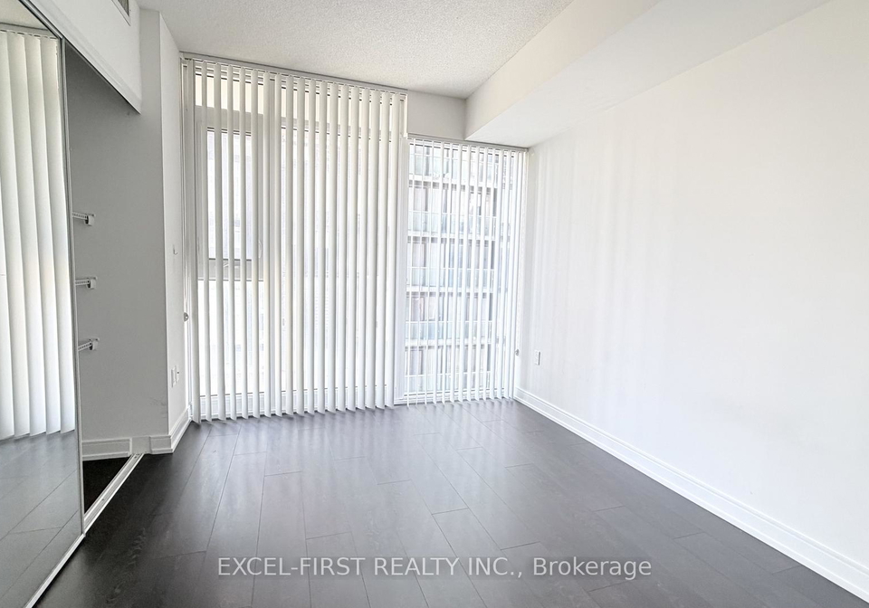 50-wellesley-street-e-toronto-ontario-c13075770