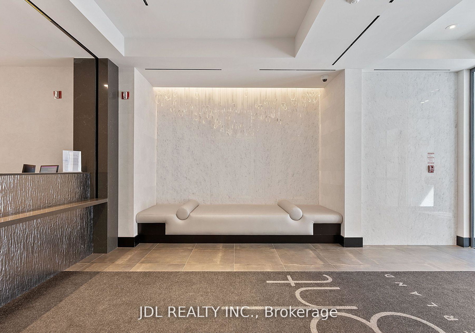 8-cumberland-street-toronto-ontario-c13075982
