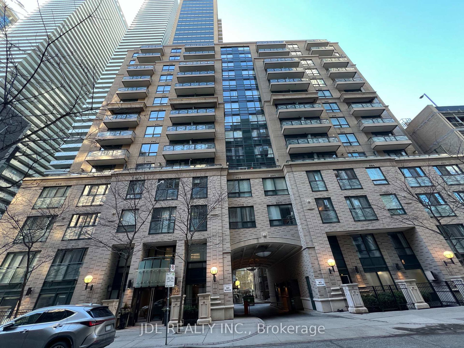 35-hayden-street-toronto-ontario-c13076016