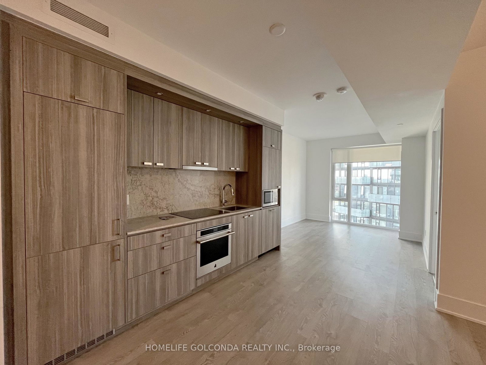 470-front-street-w-toronto-ontario-c13076026