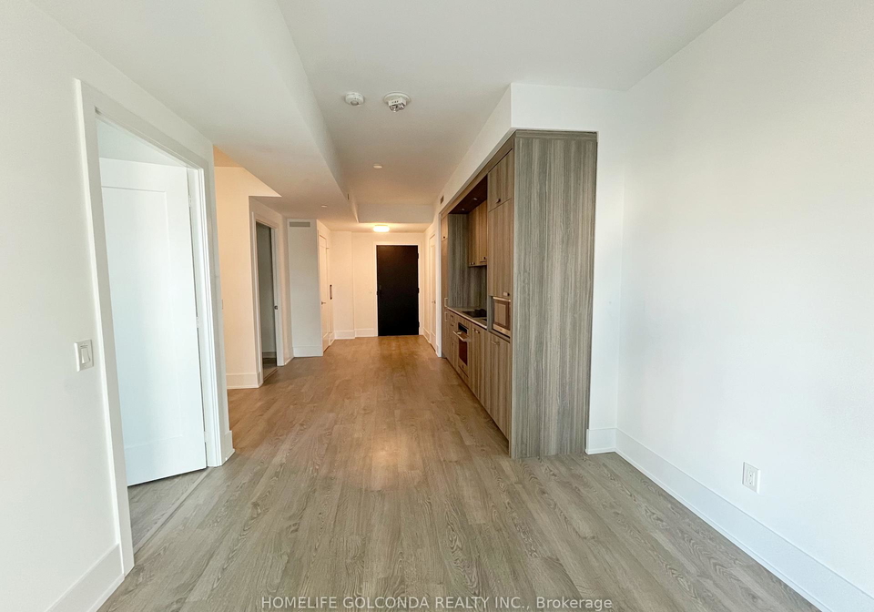 470-front-street-w-toronto-ontario-c13076026