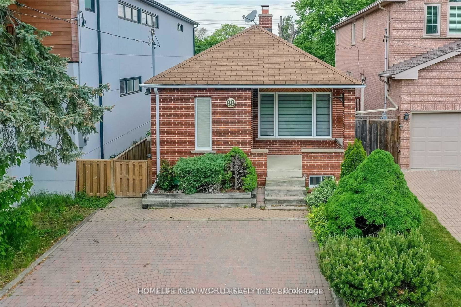 88-pemberton-avenue-north-york-ontario-c13076084