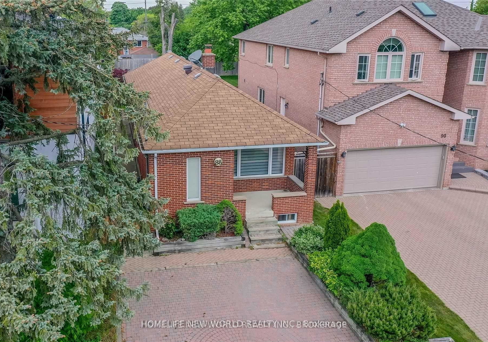 88-pemberton-avenue-north-york-ontario-c13076084