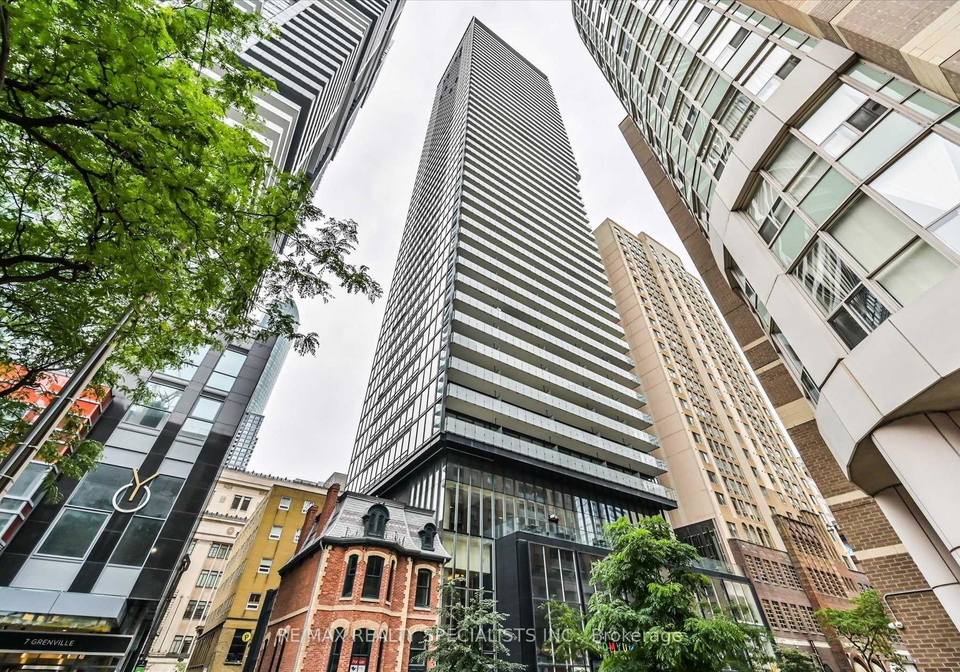 15-grenville-street-toronto-ontario-c13076112