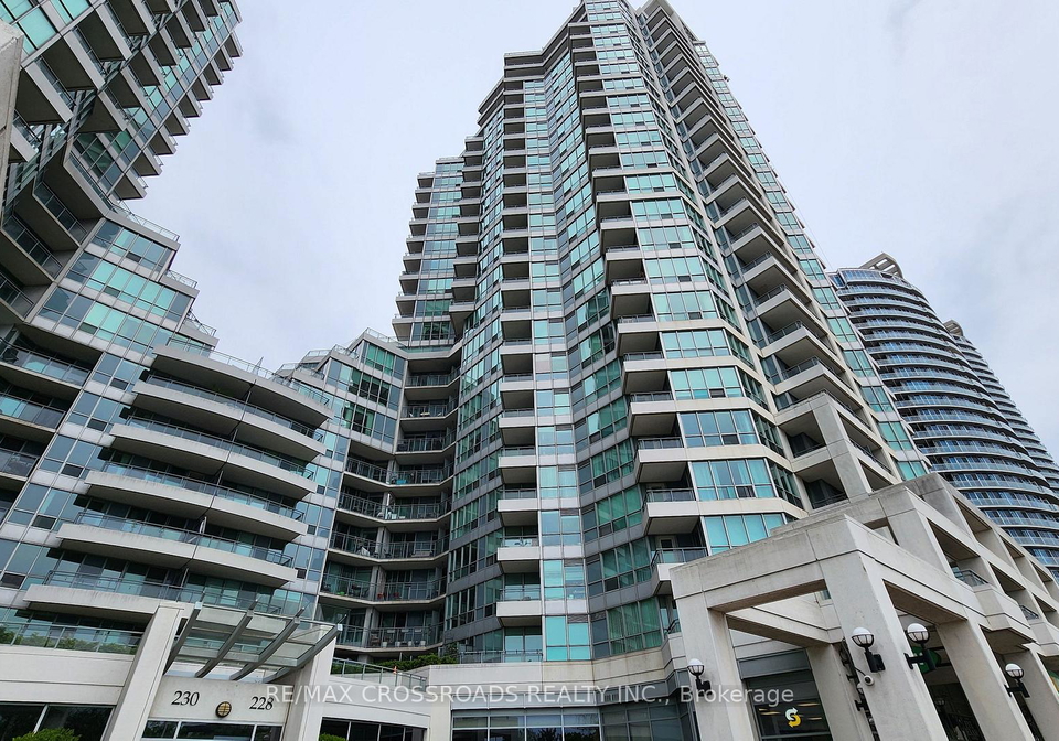 228-queens-quay-w-toronto-ontario-c13076240