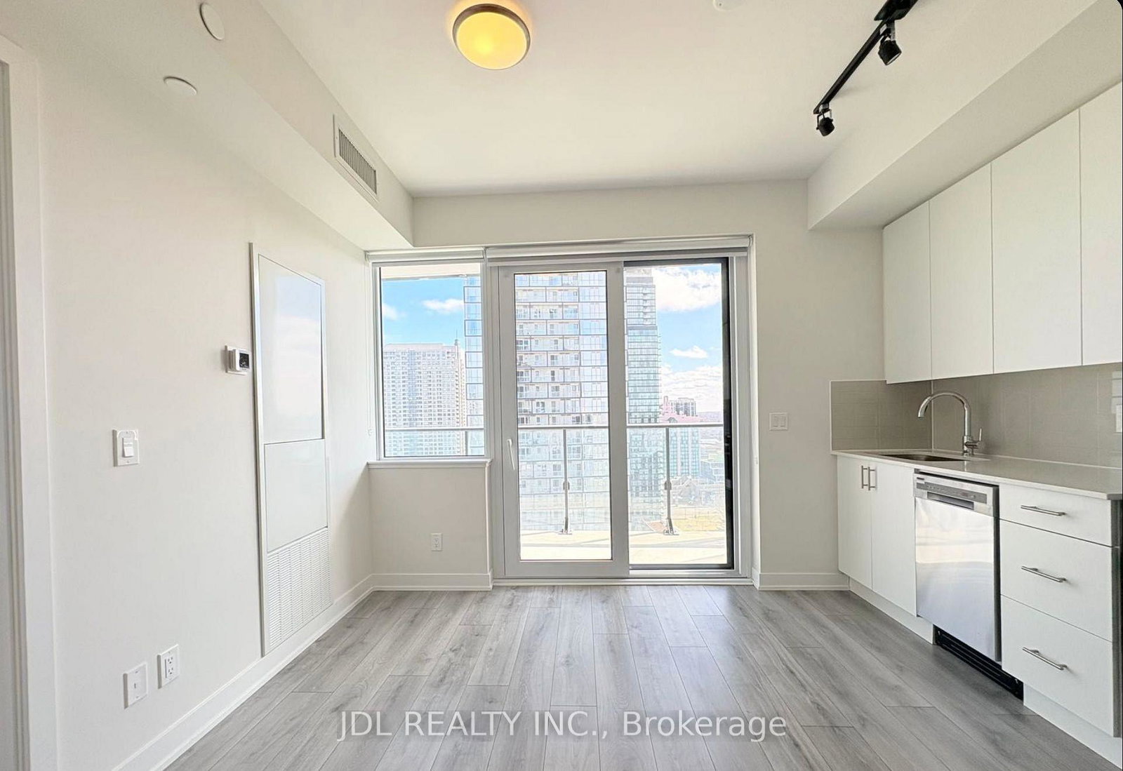 15-ellerslie-avenue-toronto-ontario-c13076256
