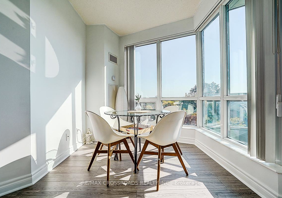 60-byng-avenue-north-york-ontario-c13076278