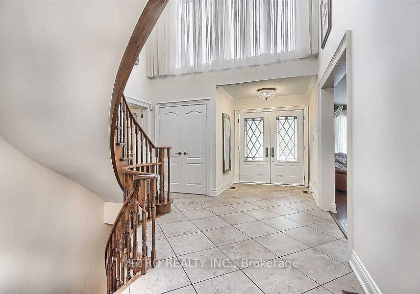 17-twin-circle-court-toronto-ontario-c13076340
