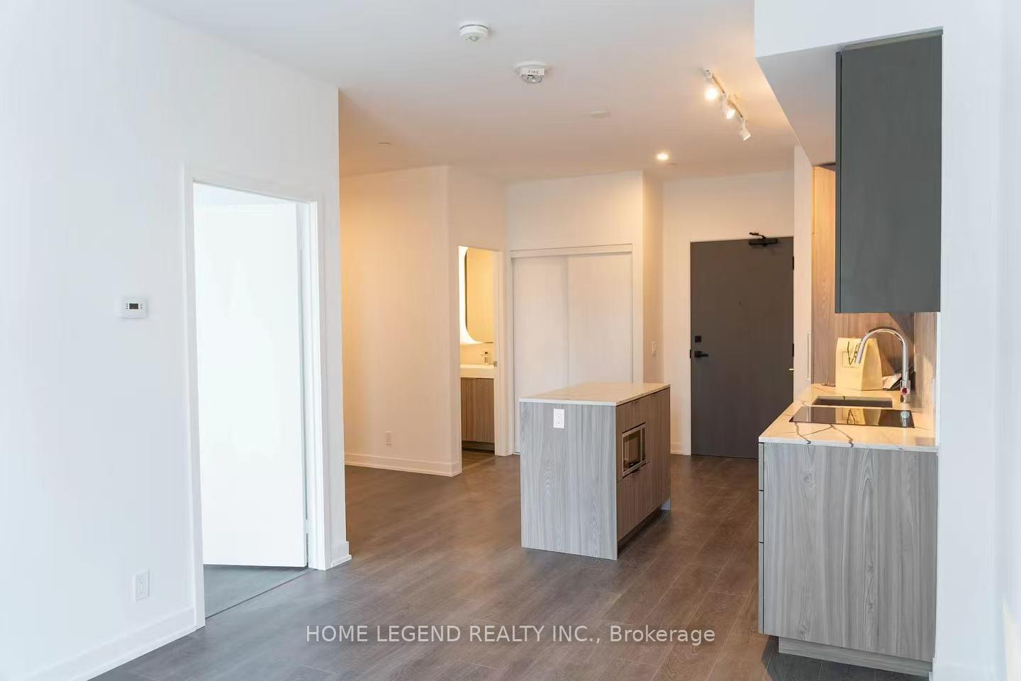 15-holmes-avenue-north-york-ontario-c13076398