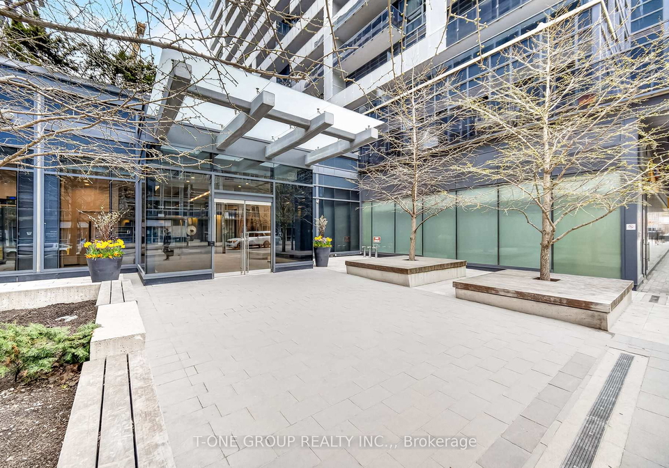 1030-king-street-w-toronto-ontario-c13076420