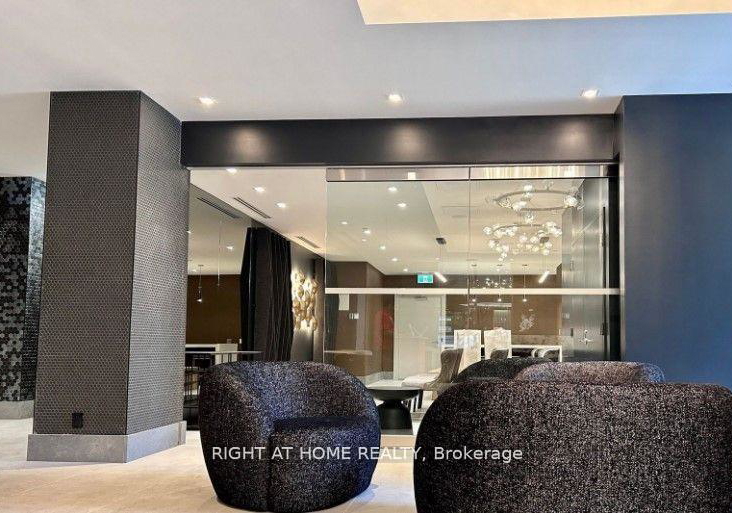 8-widmer-street-toronto-ontario-c13076470