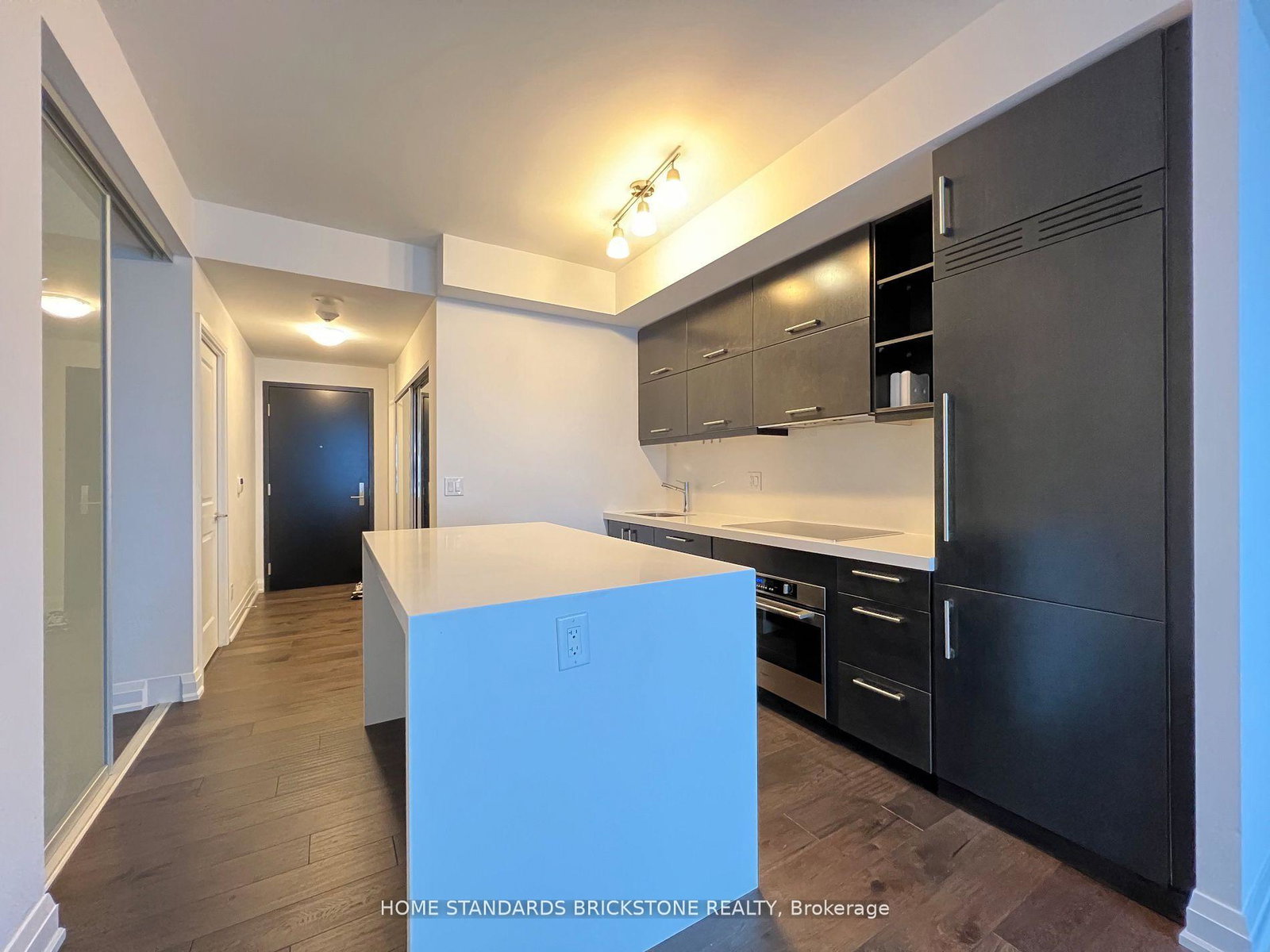 1080-bay-street-toronto-ontario-c13076546