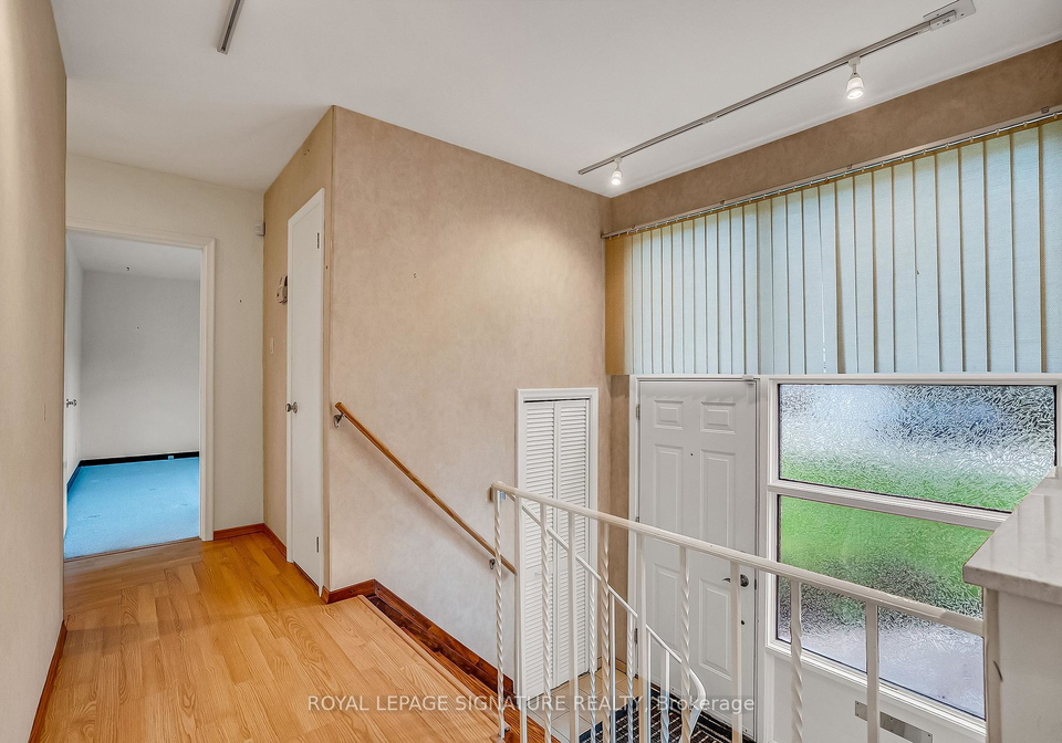 85-three-valleys-drive-north-york-ontario-c13076596