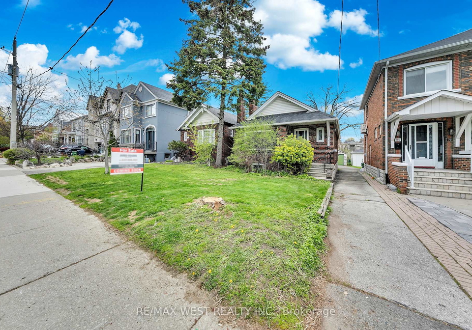 284-fairlawn-avenue-toronto-ontario-c13076612