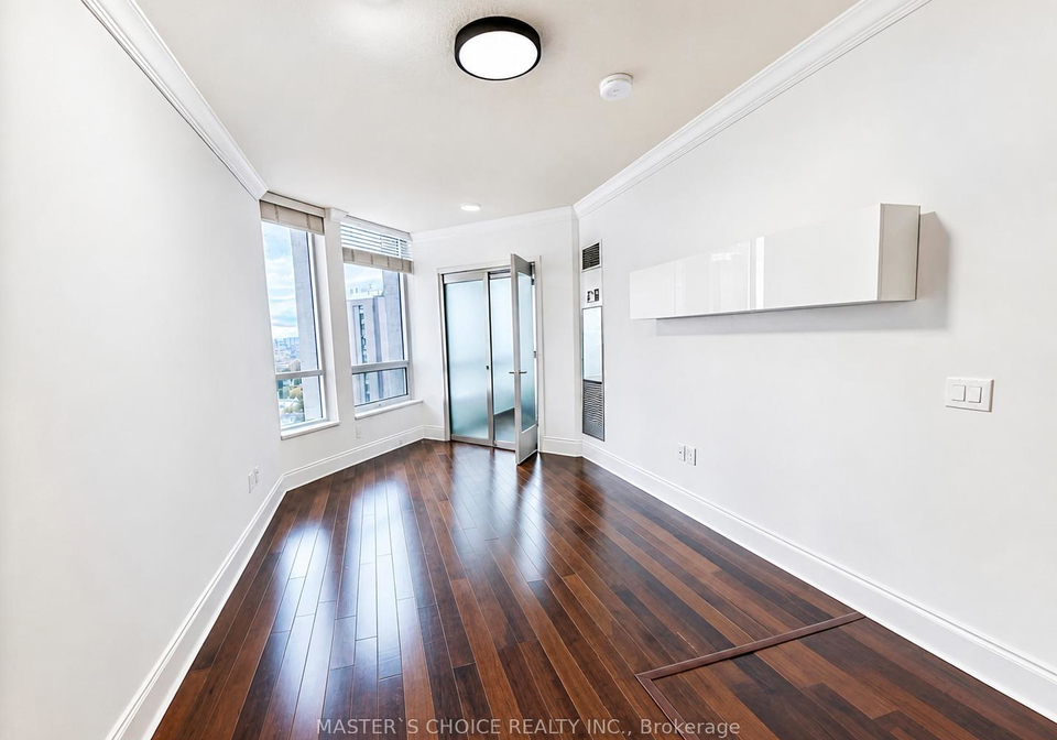 500-doris-avenue-north-york-ontario-c13076854