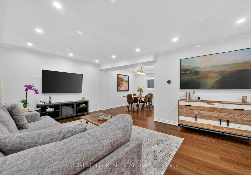 73-patricia-avenue-toronto-ontario-c13076896