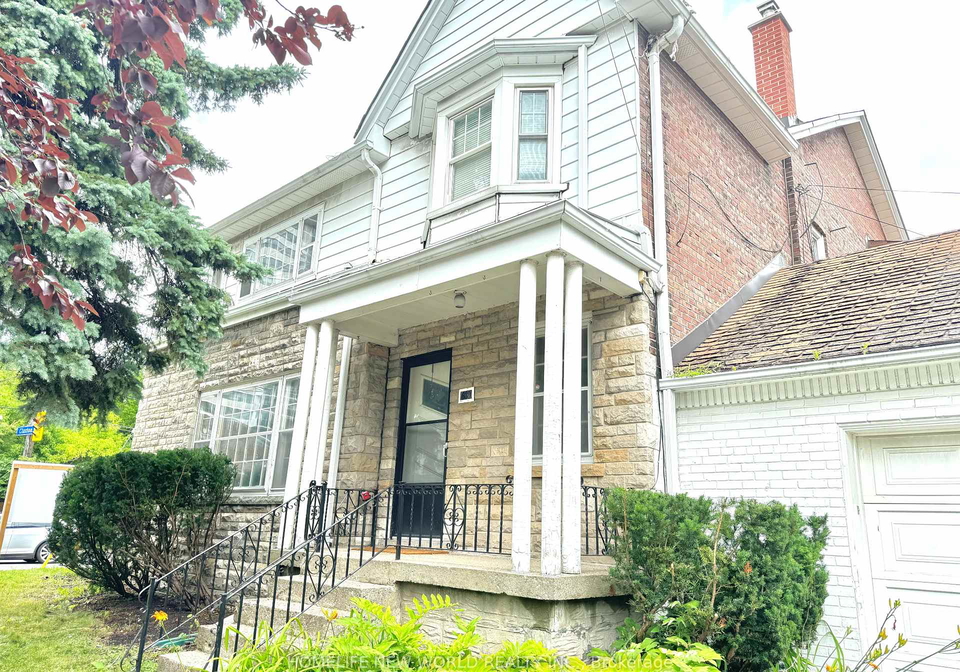 1563-bathurst-street-toronto-ontario-c13077024