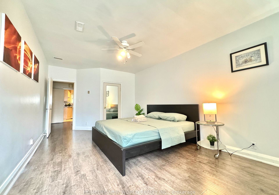 1563-bathurst-street-toronto-ontario-c13077024