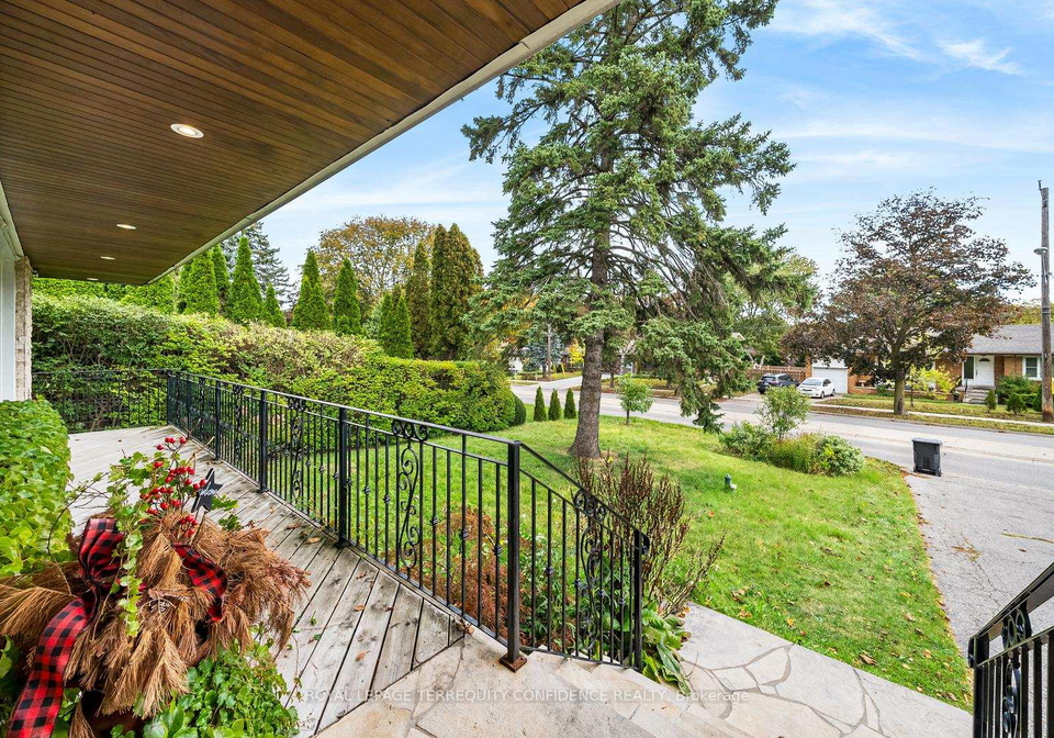 58-burbank-drive-north-york-ontario-c13077124