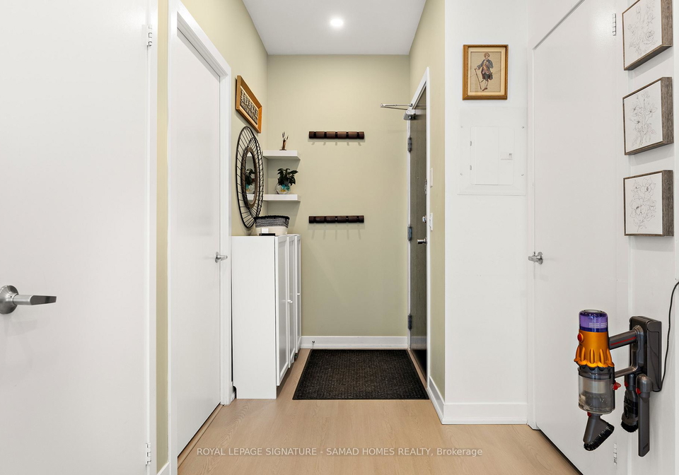 225-sackville-street-toronto-ontario-c13077414