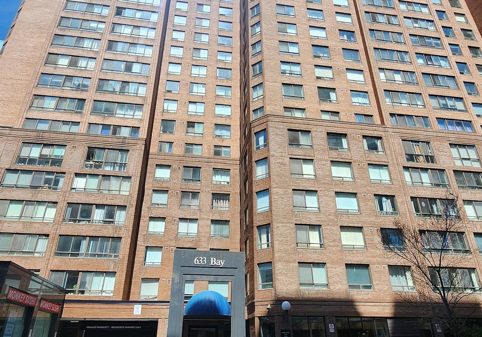 633-bay-street-toronto-ontario-c13077450