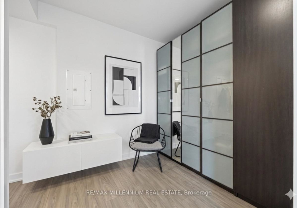 120-parliament-street-toronto-ontario-c13077566