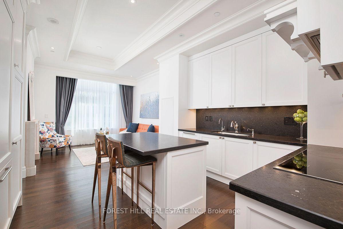 311-bay-street-toronto-ontario-c13077820