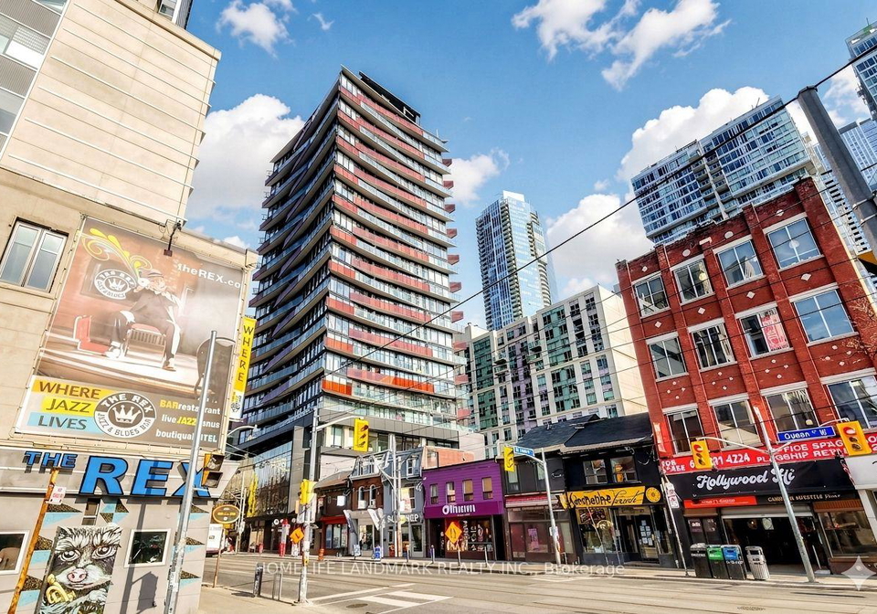 215-queen-street-w-toronto-ontario-c13077856