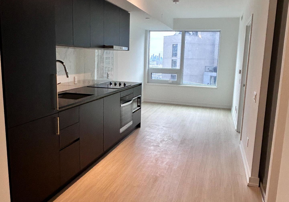 8-wellesley-street-w-toronto-ontario-c13077958