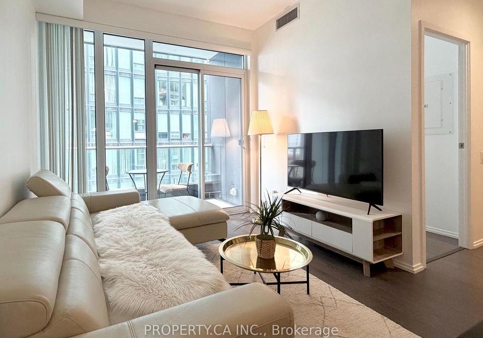 68-shuter-street-toronto-ontario-c13077982