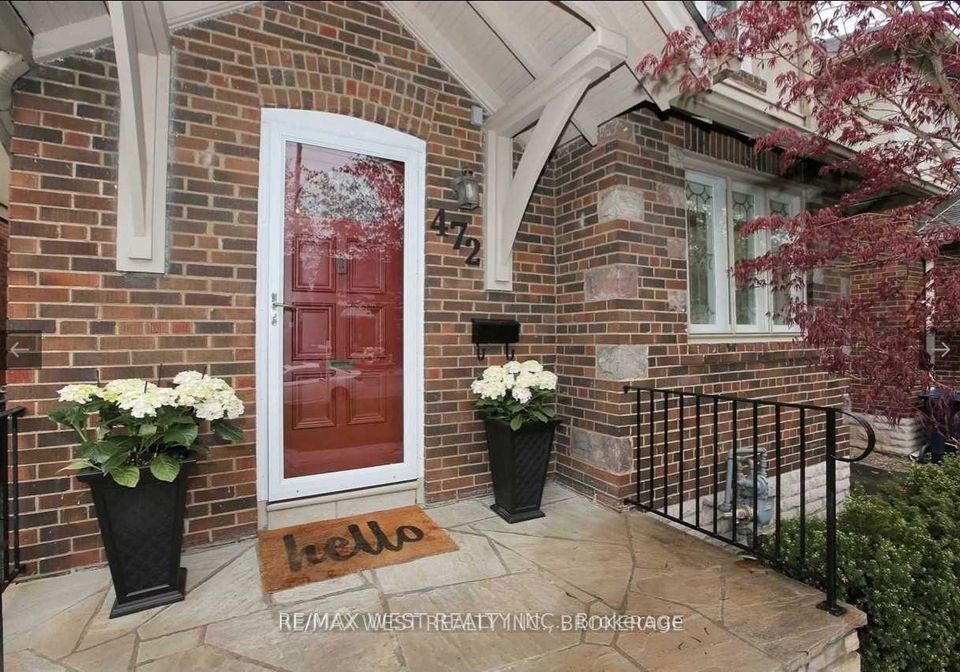 472-roselawn-avenue-toronto-ontario-c13078104