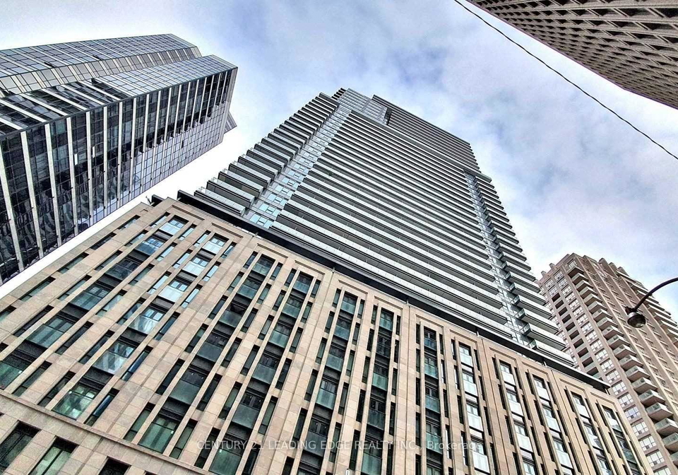 955-bay-street-toronto-ontario-c13078304