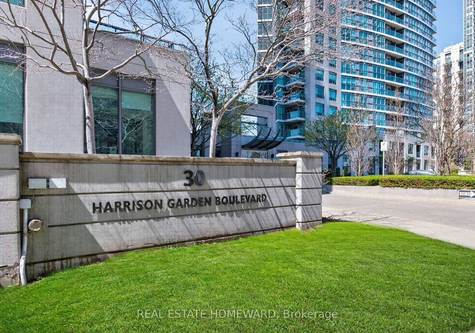 30-harrison-garden-boulevard-north-york-ontario-c13078328