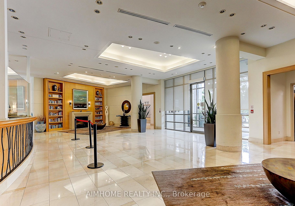 503-beecroft-road-toronto-ontario-c13078434
