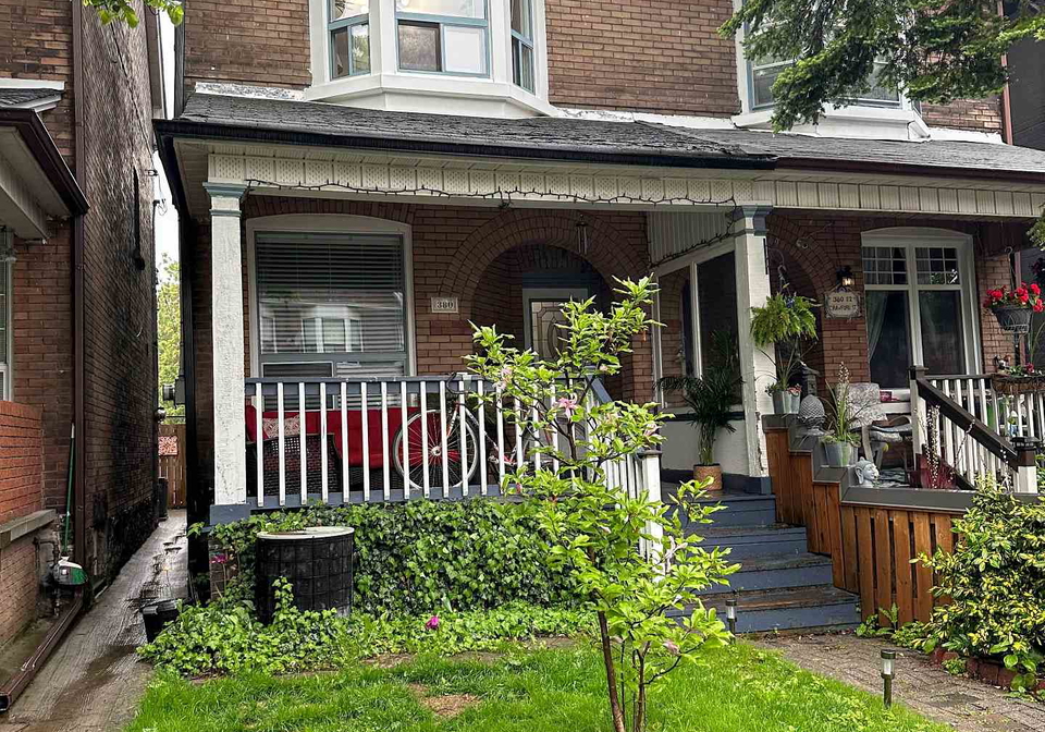 380-crawford-street-toronto-ontario-c13078702