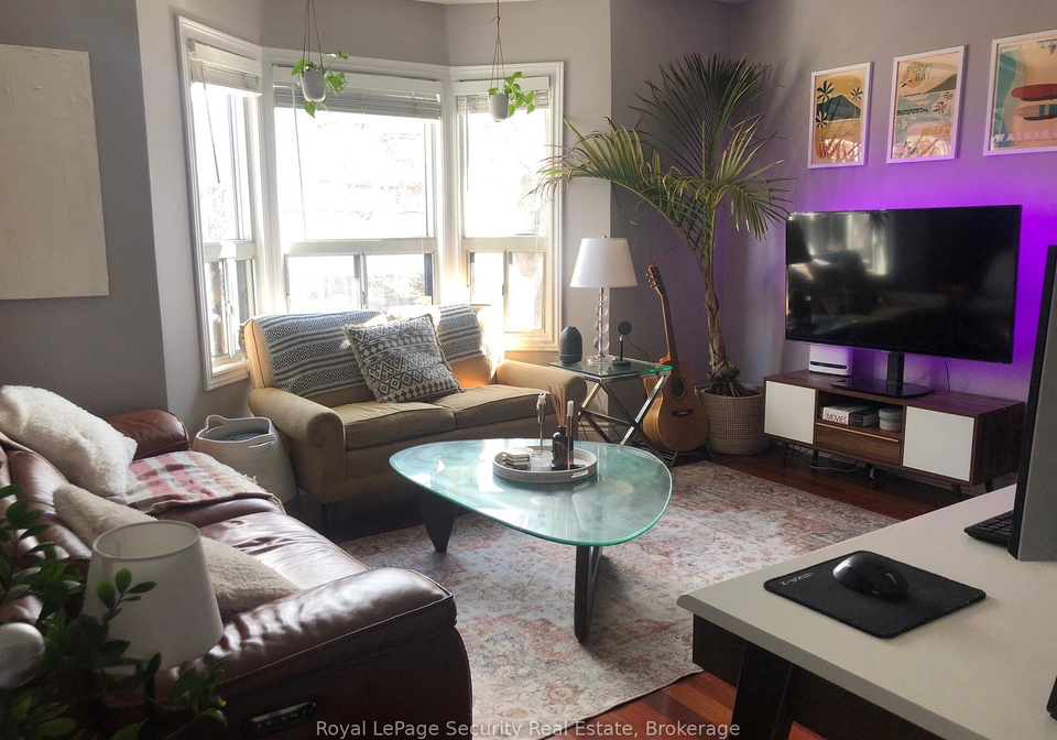 380-crawford-street-toronto-ontario-c13078702