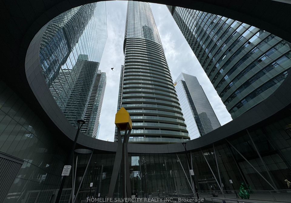 14-york-street-toronto-ontario-c13078742