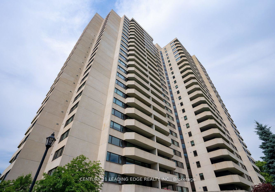 75-wynford-heights-crescent-north-york-ontario-c13078804