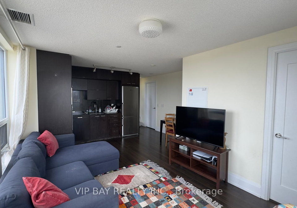 120-harrison-garden-boulevard-north-york-ontario-c13078886