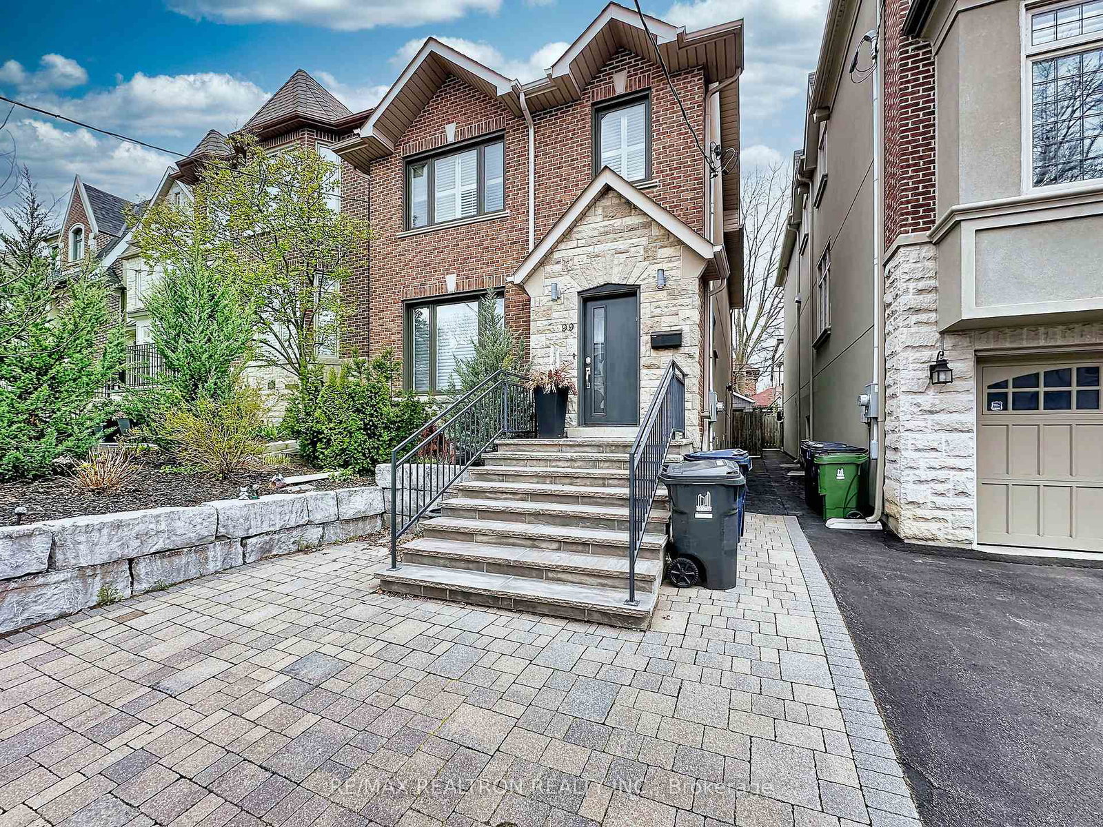 99-castlewood-road-toronto-ontario-c13079058