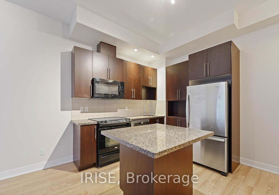 28-linden-street-toronto-ontario-c13079074