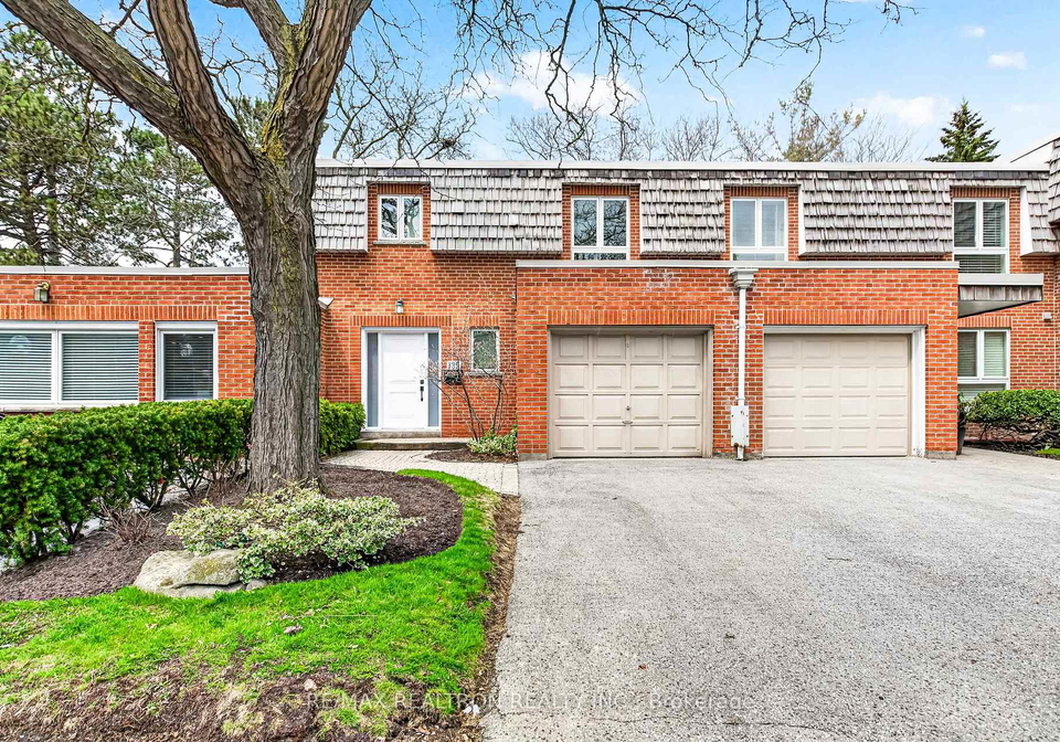 135-scenic-mill-way-north-york-ontario-c13079152