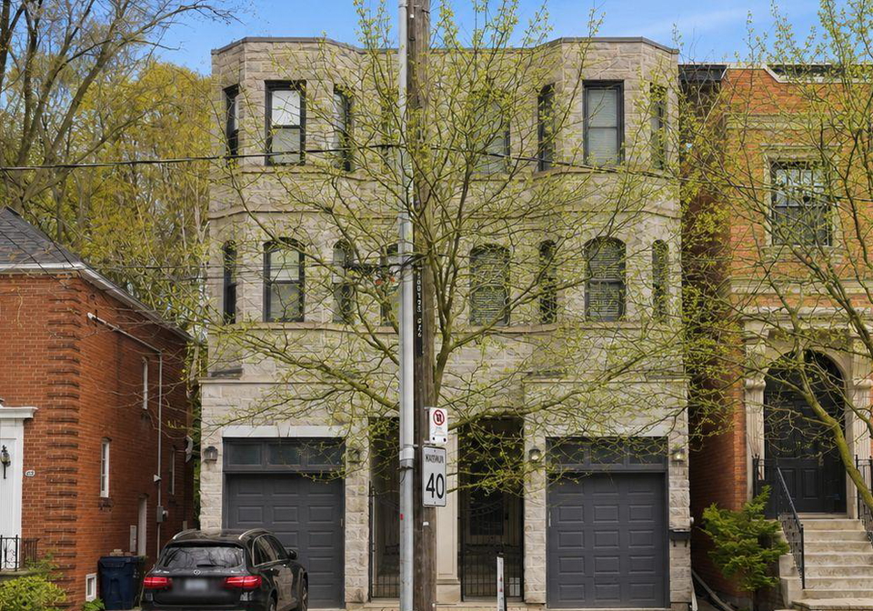 24a-oxton-avenue-toronto-ontario-c13079154