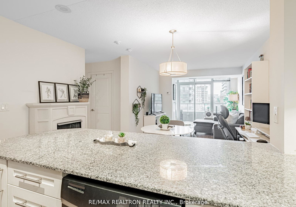 85-east-liberty-street-toronto-ontario-c13079326