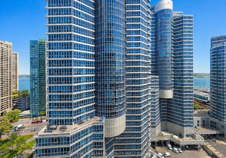 10-york-street-toronto-ontario-c13079460