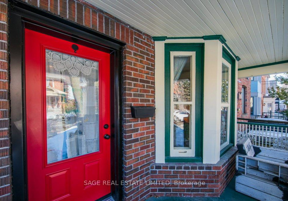 25-helena-avenue-toronto-ontario-c13079552